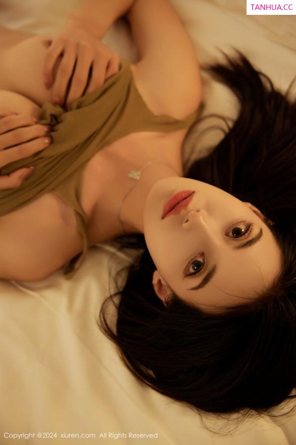   [XiuRen]高清写真图 2024.10.15 No.9289 lingyu69 美腿丝袜第69张图片